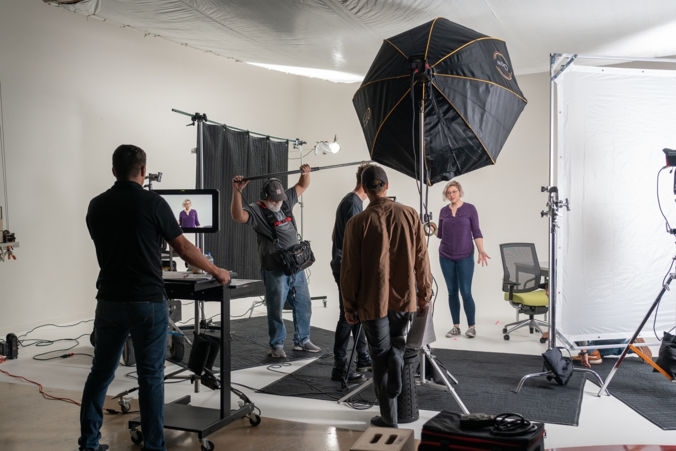 Man directing actors