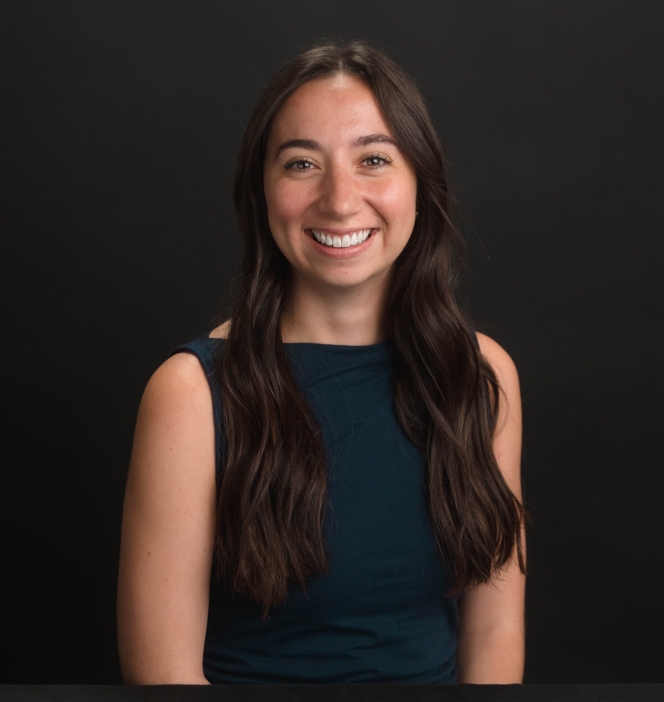 Thea Seibel - Graphic Designer 